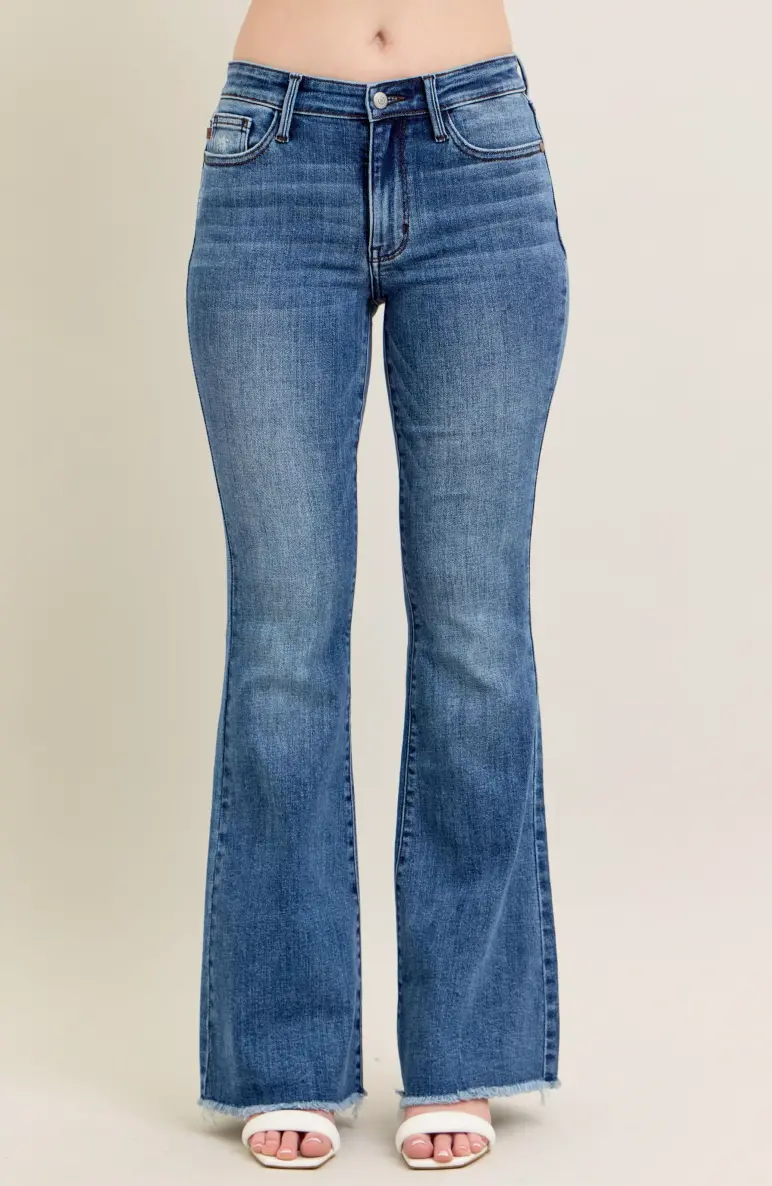 Claire Vintage Wash Flare Jean 1