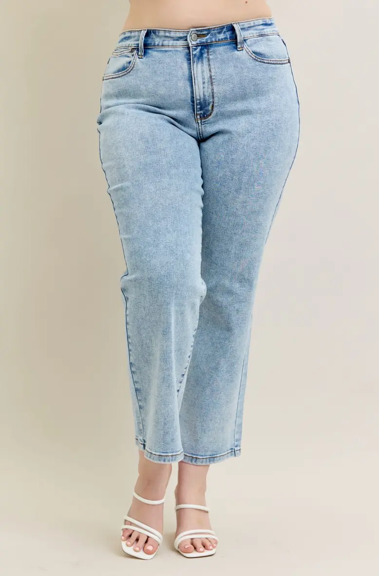 Stone Wash Straight Jean | Plus 1