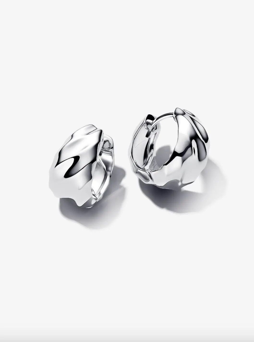 Rippled Small Hoop Earrings 1