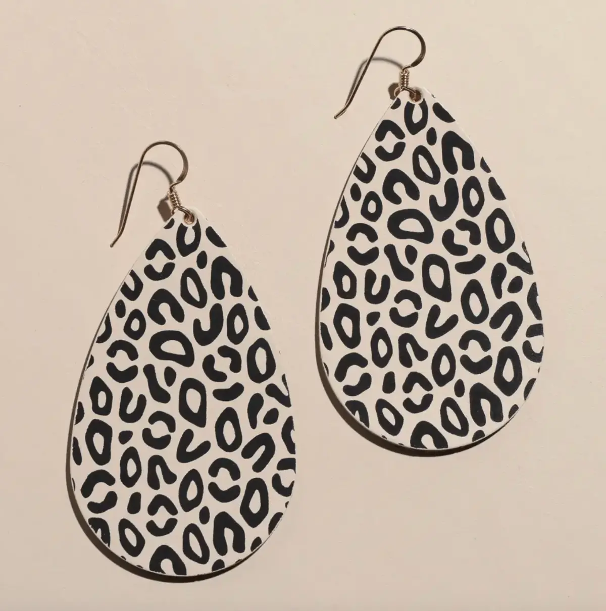 Teardrops | Ecru Posh Leopard 1