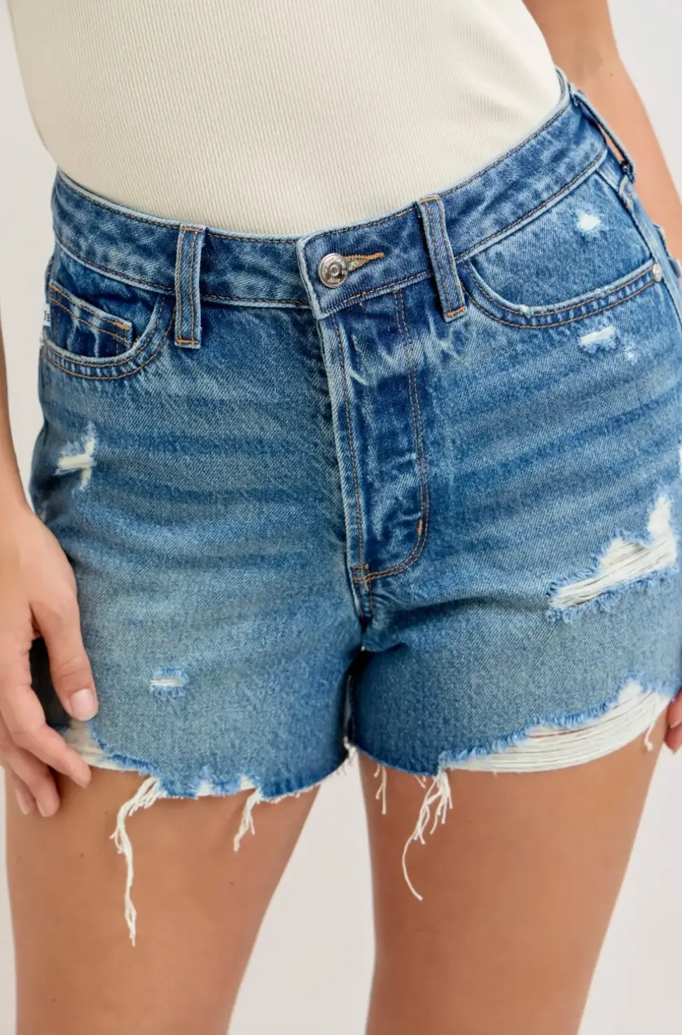 High-Waist Rigid Magic Cut-Off Jean Short 1