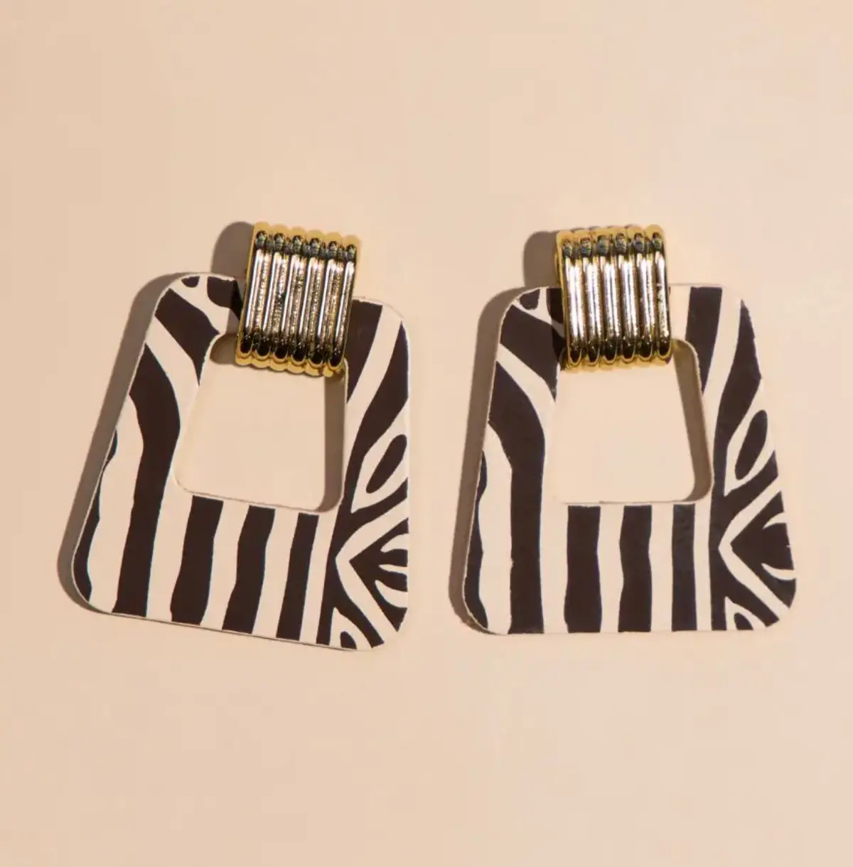 Avery | Ecru & Brown Zebra 1