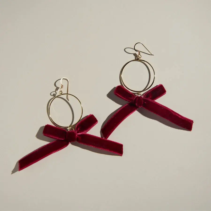 Claras | Burgundy 1