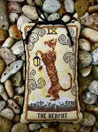 Cat Tarot Xiv: The Hermit 1