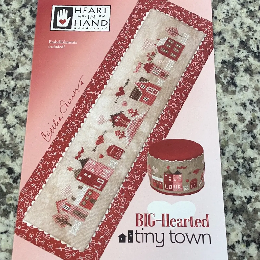 Big-Hearted Tiny Town 1