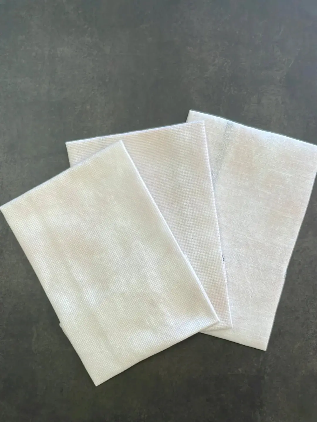 40 Count Porcelain Linen 1