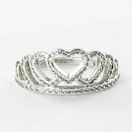 Hearts Tiara Ring 1