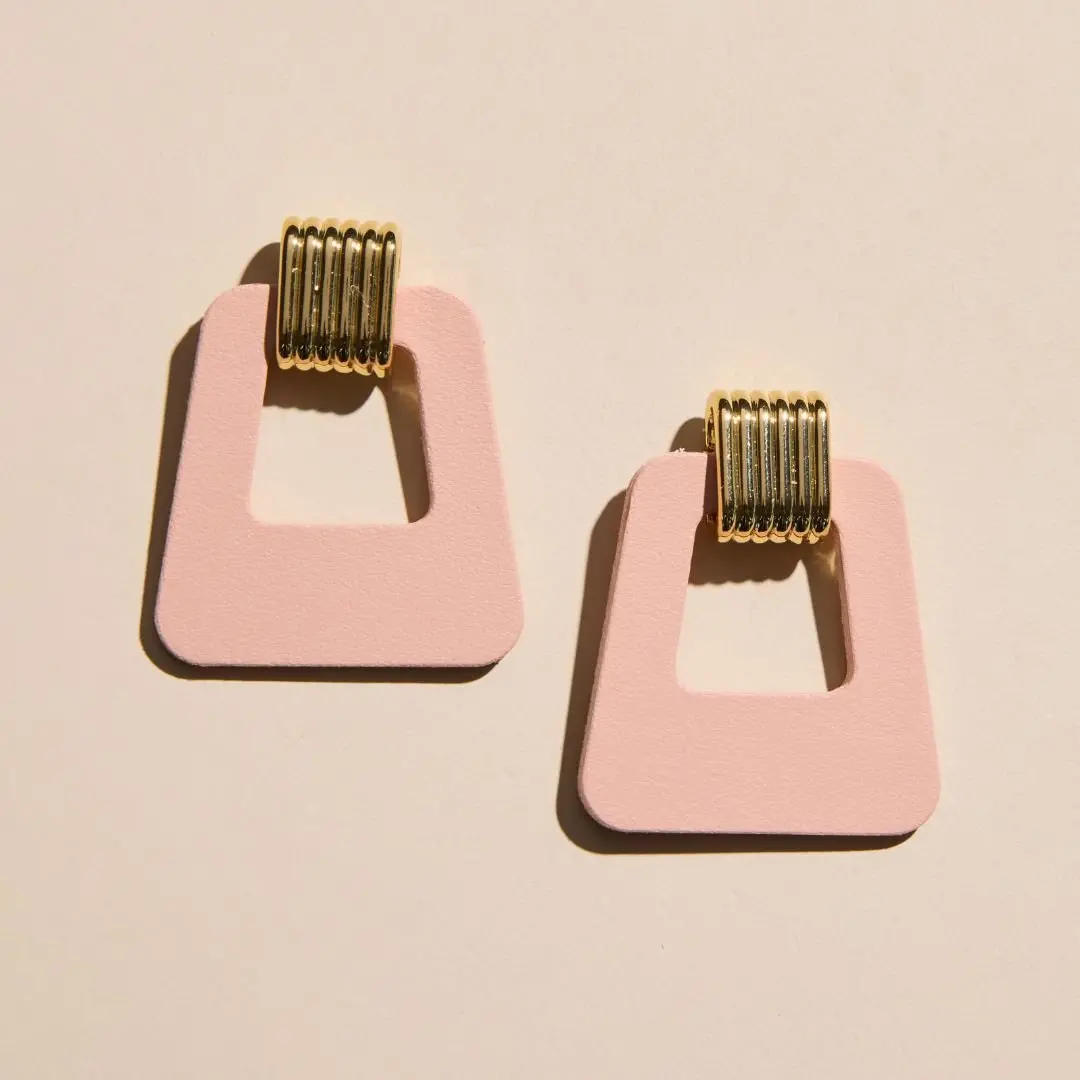 Avery | Pink Clay 1