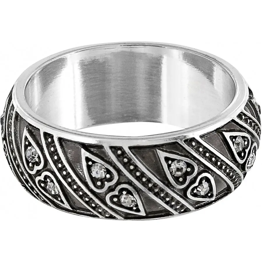 Mumtaz Heart Ring 1