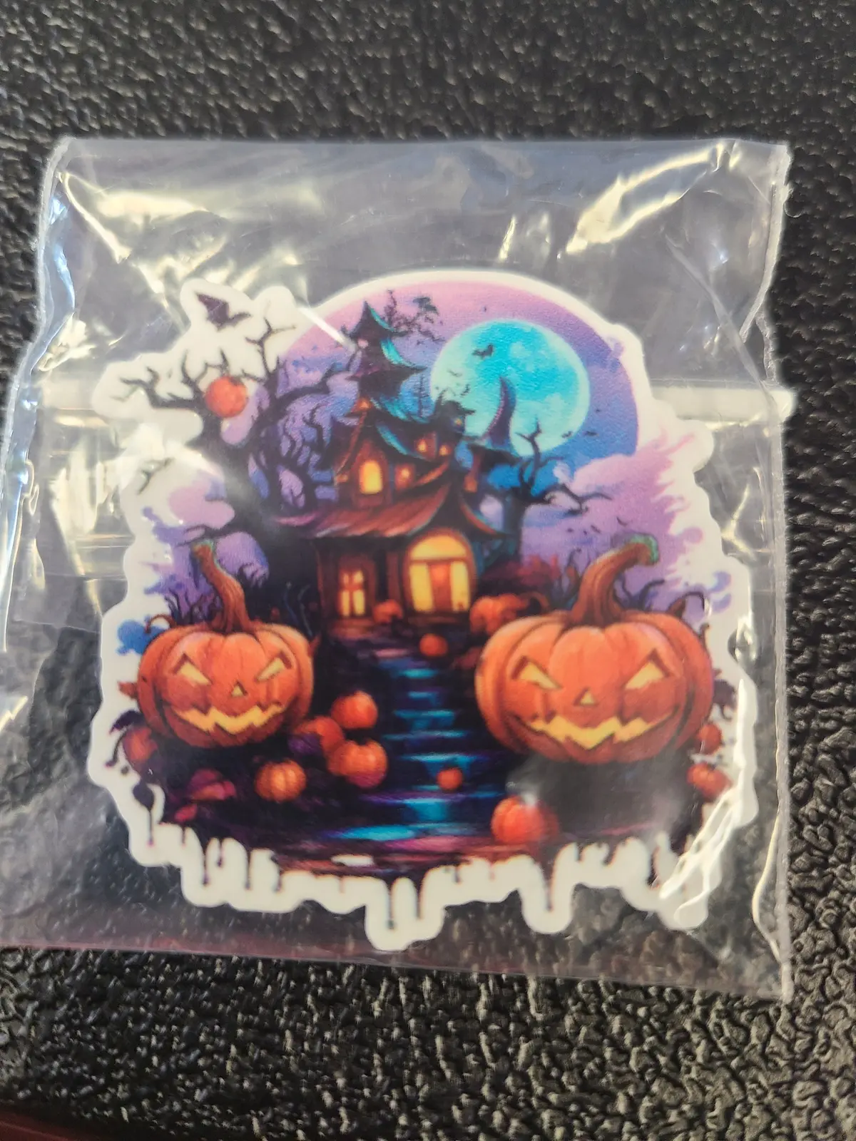 Haunted House Needle Minder 1
