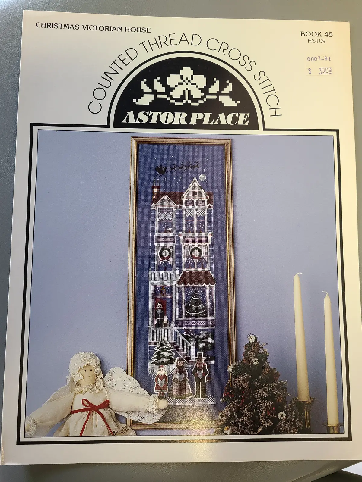 Christmas Victorian House 1