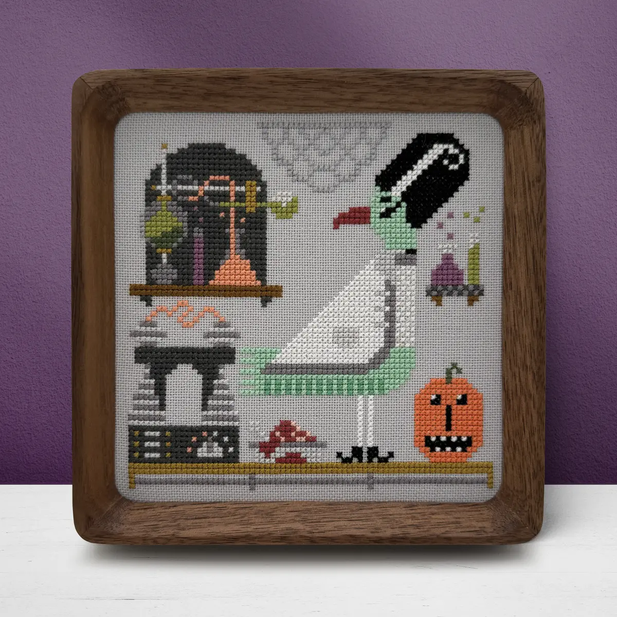 Trick Or Tweet | Bea 1