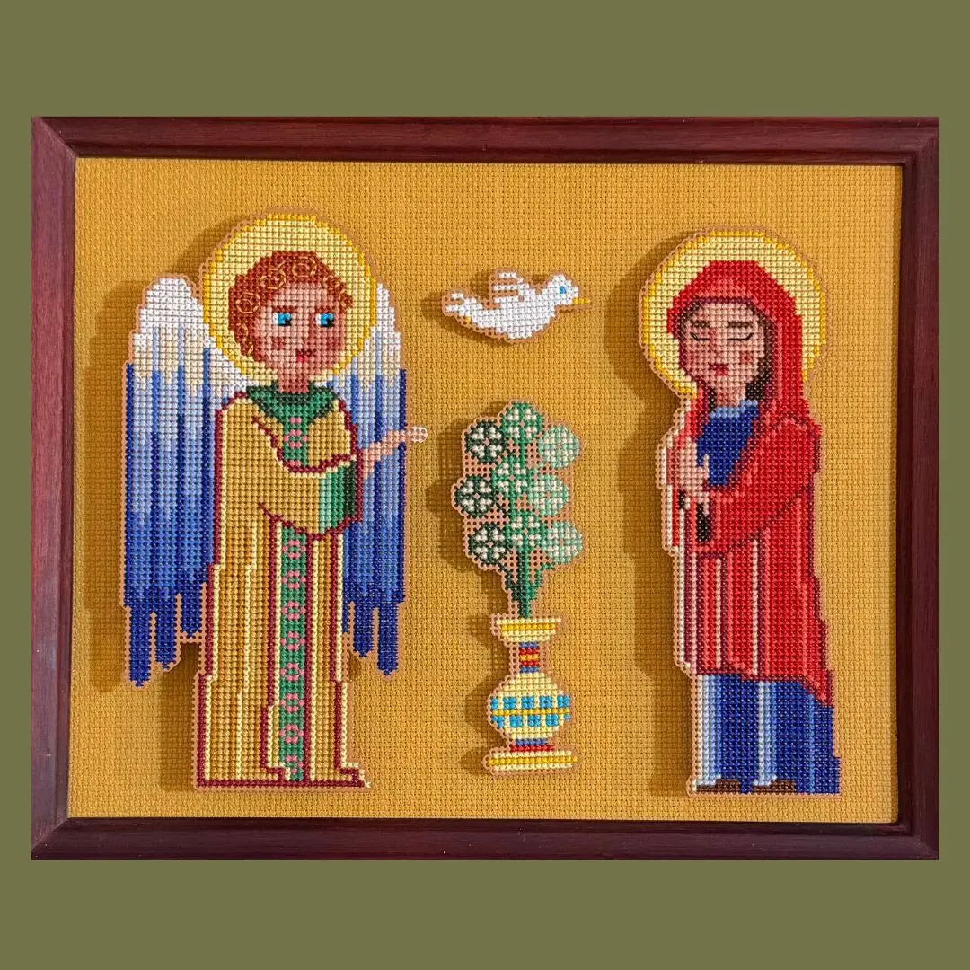 Trunk Show Annunciation 1