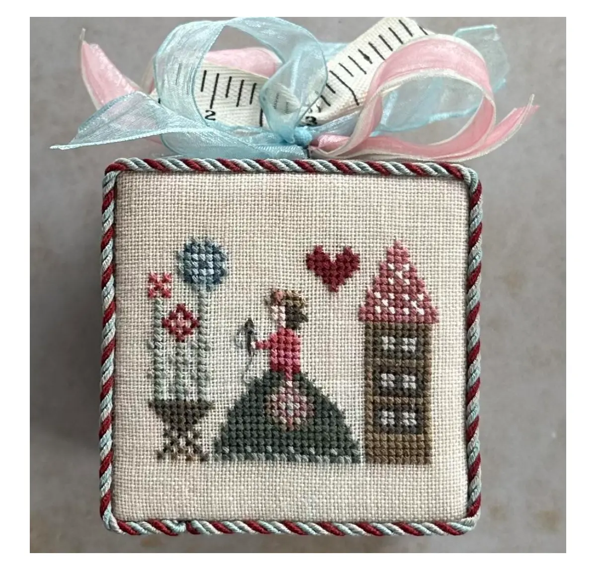 Needlework's Frill 1