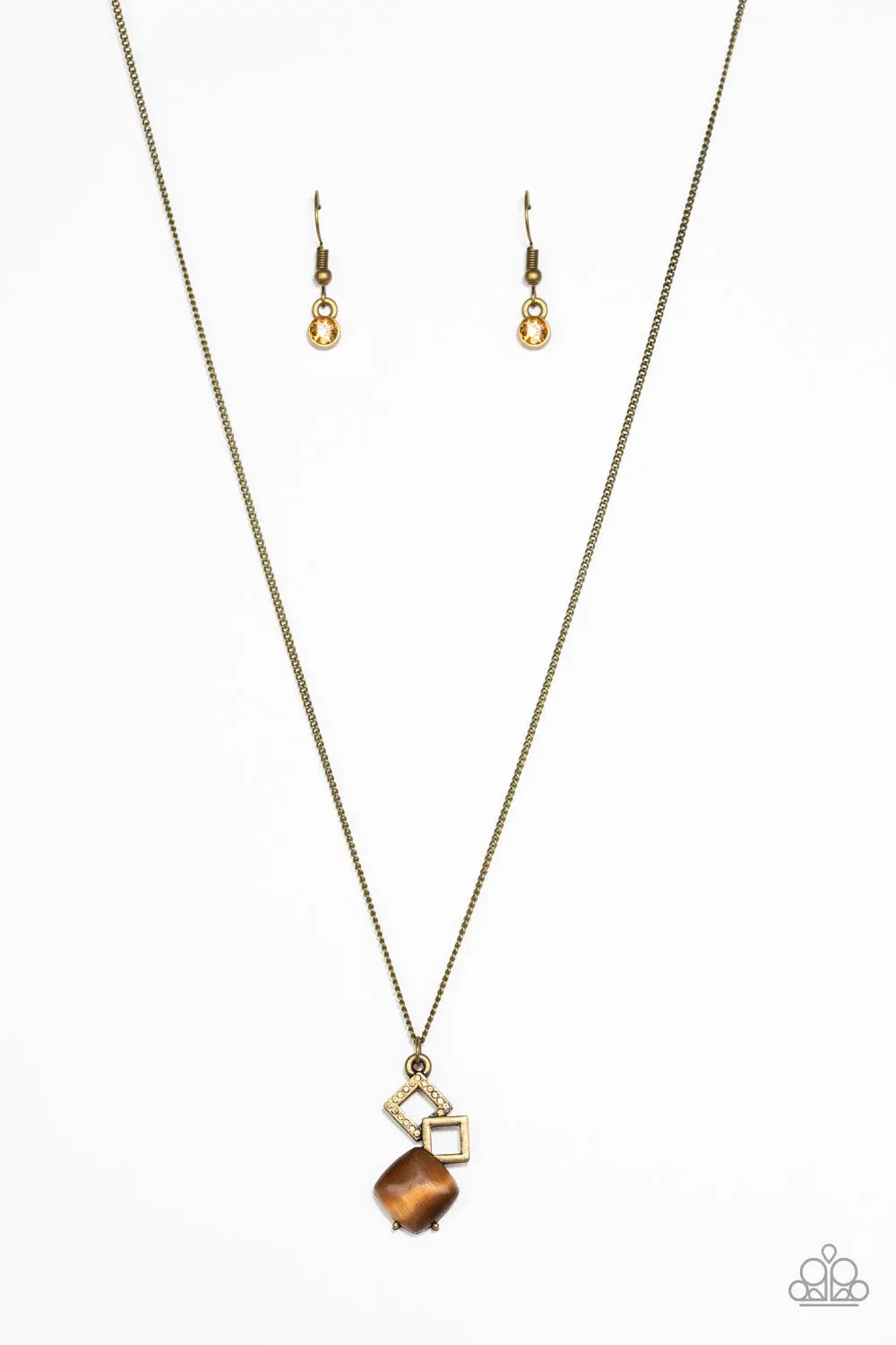 Stylishly Square - Brass 1
