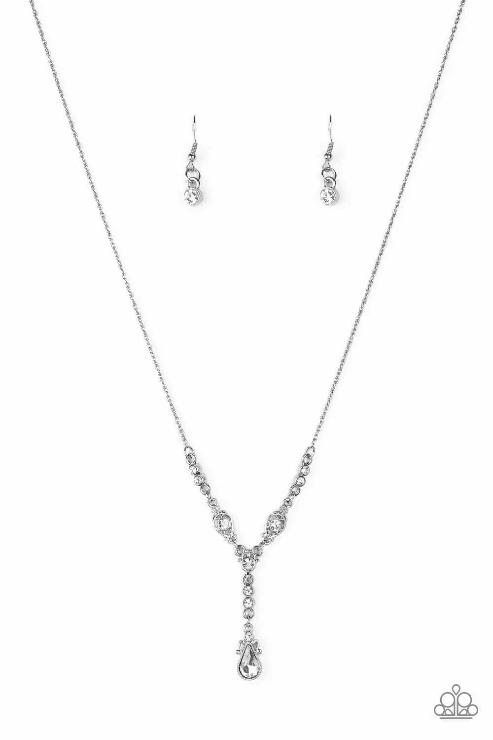 Paparazzi Diva Dazzle - White 1