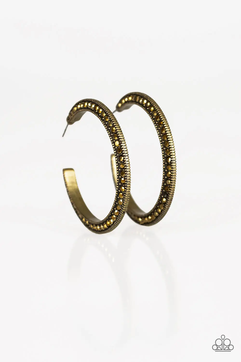 Paparazzi Dazzling Diamond-Naire - Brass 1