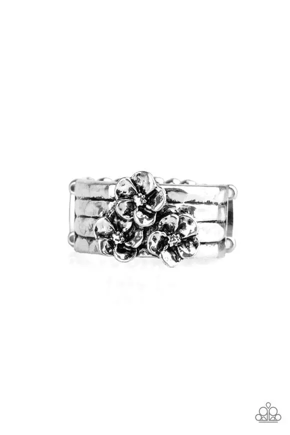 Paparazzi This Island Is Your Island - Silver 1