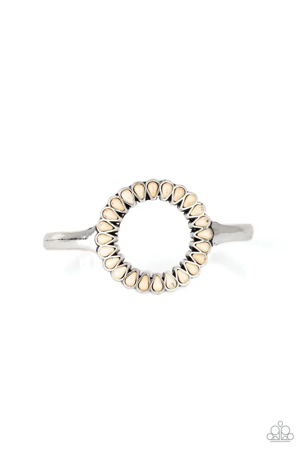 Paparazzi Divinely Desert - White 1